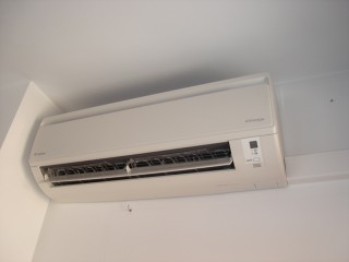 Daikin inverter split pared